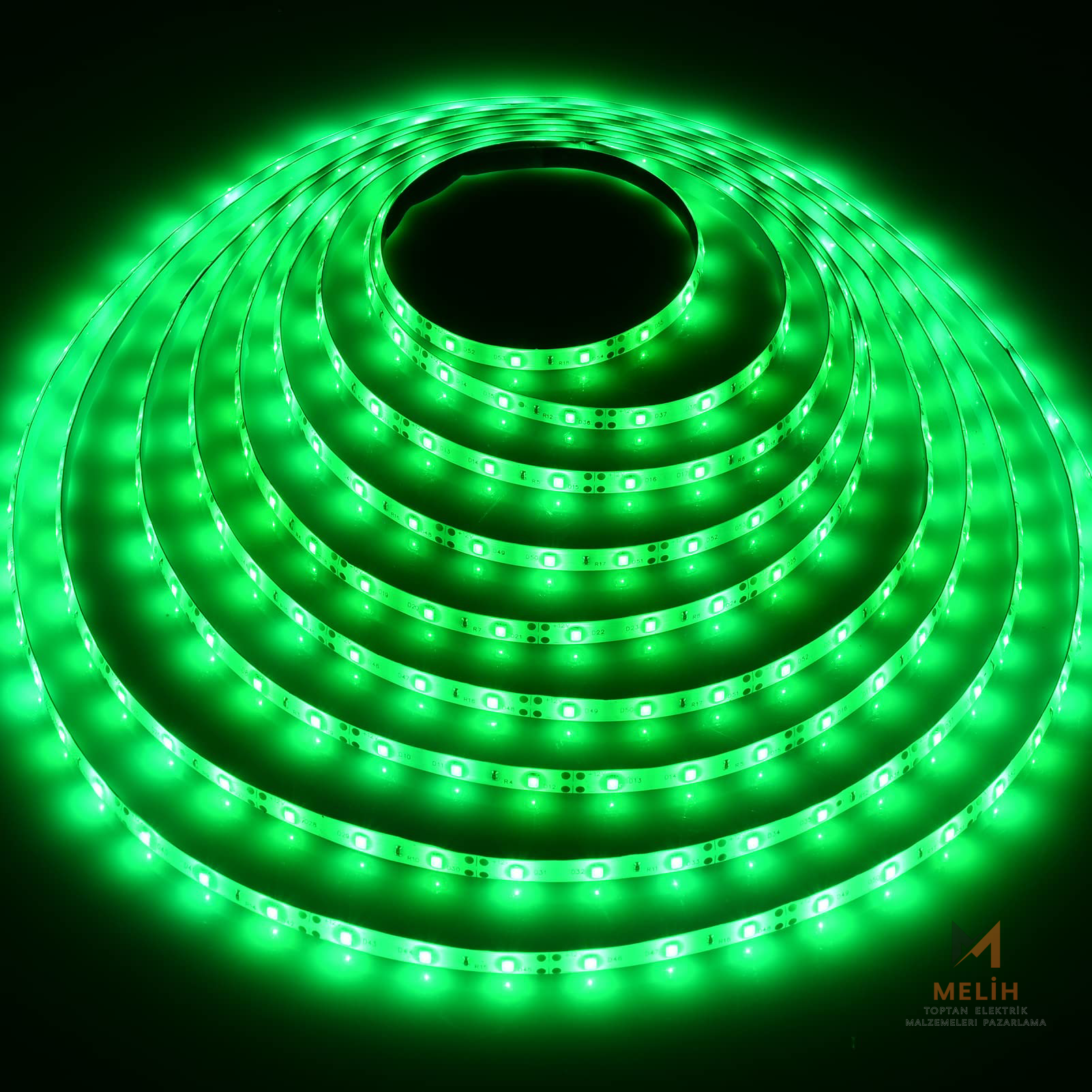220V Şerit LED (10 cm’de Kesilebilir) + 220V Fiş